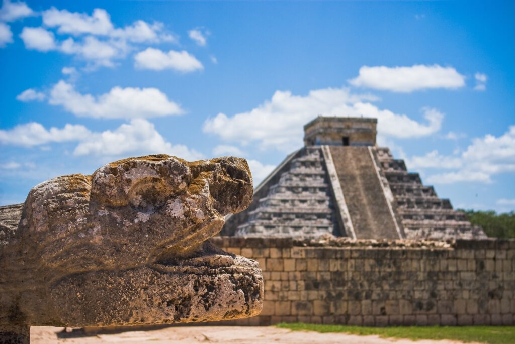 Riviera Maya Essence: Playas, Cultura y Magia Mexicana
