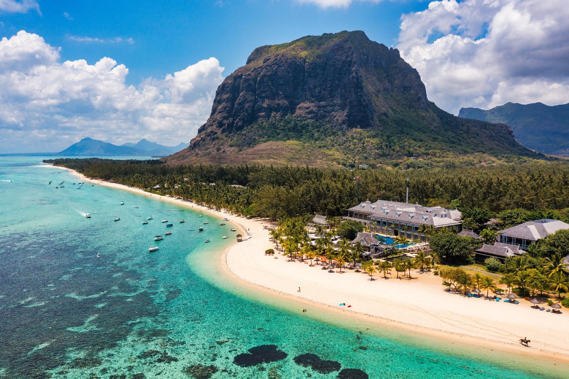 mauricio-le-morne-1